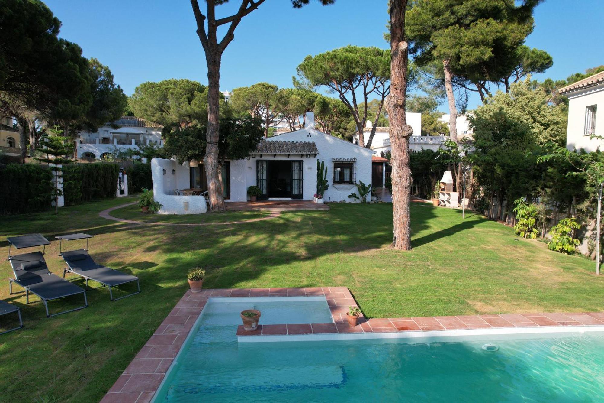 Holiday home Alconada Casa De Playa