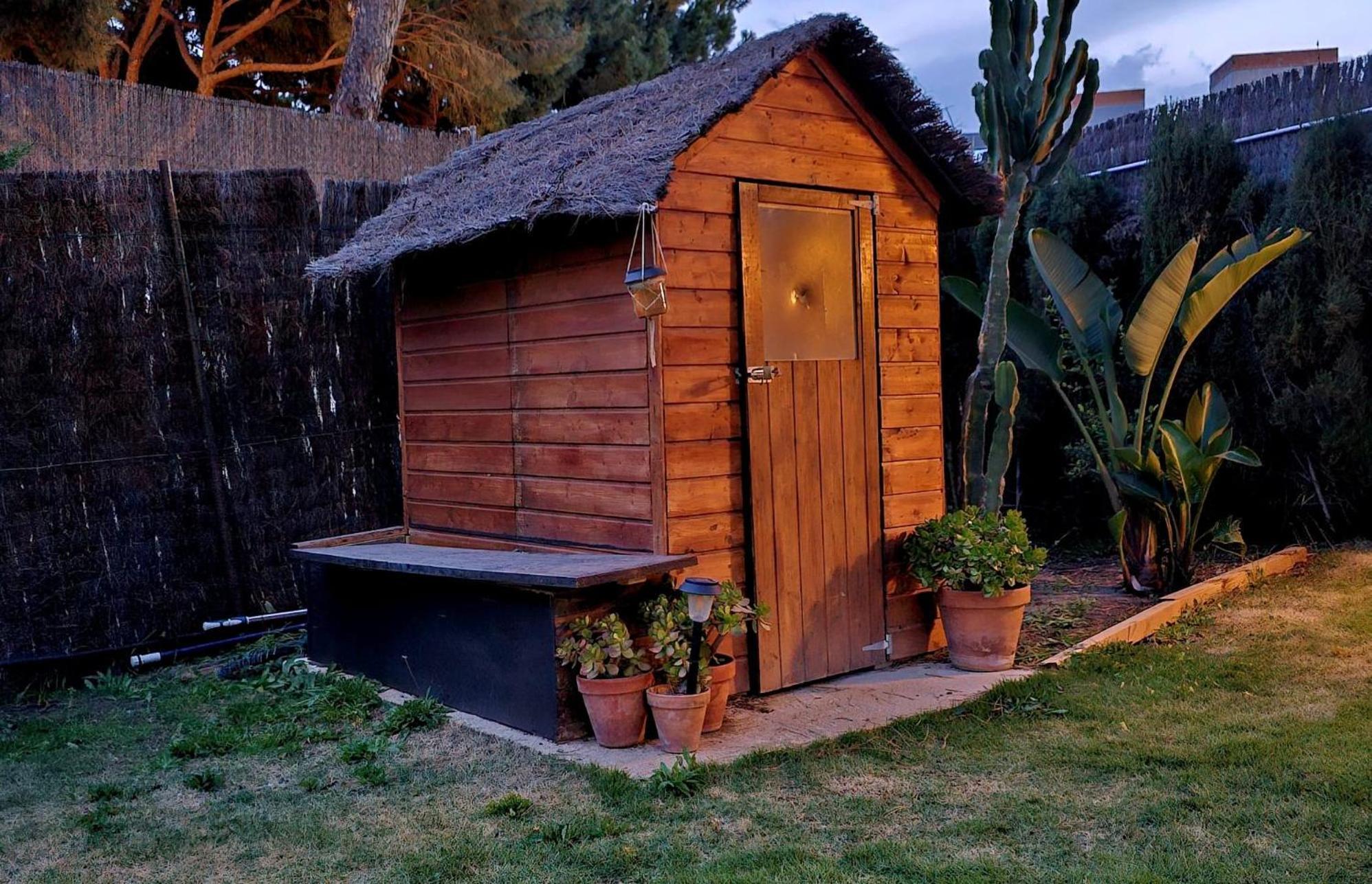 Alconada Casa De Playa Holiday home *