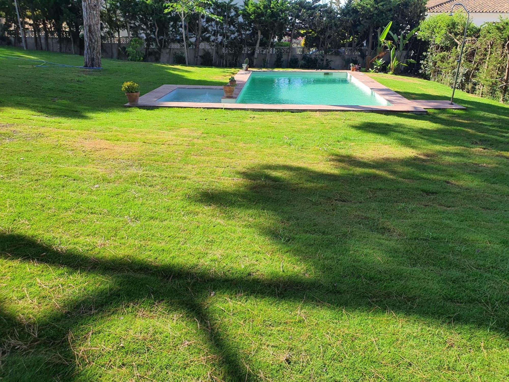 Alconada Casa De Playa Marbella